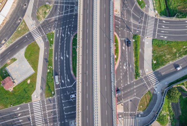 Contagens de Fluxo em Intersecções